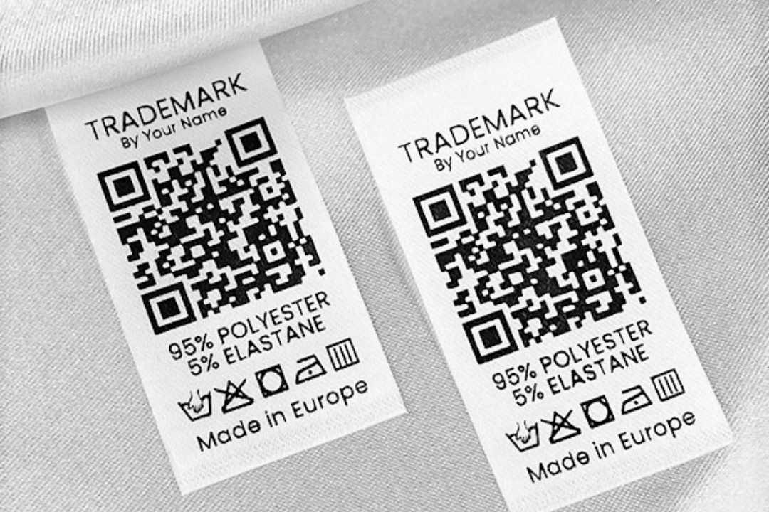 Mã QR Code Là Gì | Nên Chọn QR Code hay Barcode