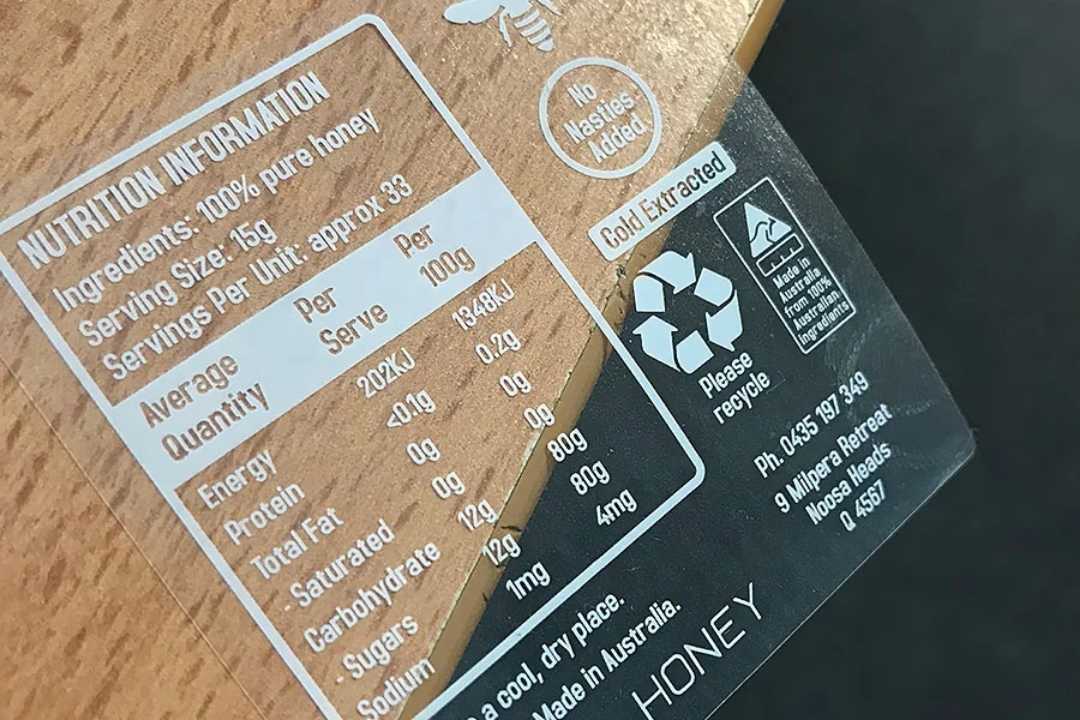 Kỹ Thuật In Lót Trắng: Giải Pháp Tối Ưu Cho Tem Nhãn Trong Suốt