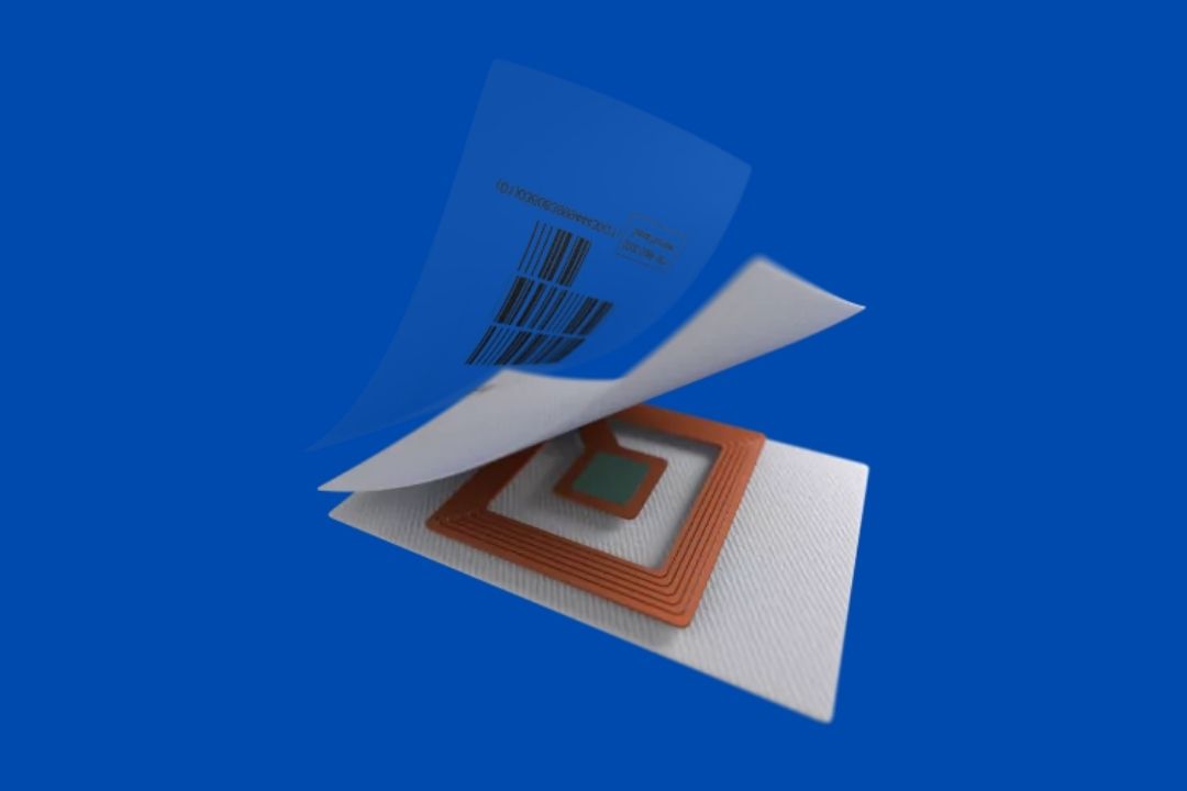 Cấu Tạo Tem RFID: Khám Phá Chi Tiết 3 Lớp Chip, Ăng-ten, Inlay