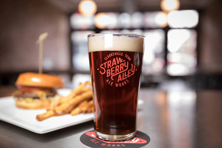 Top 8 Craft Beer Label Trends for 2025